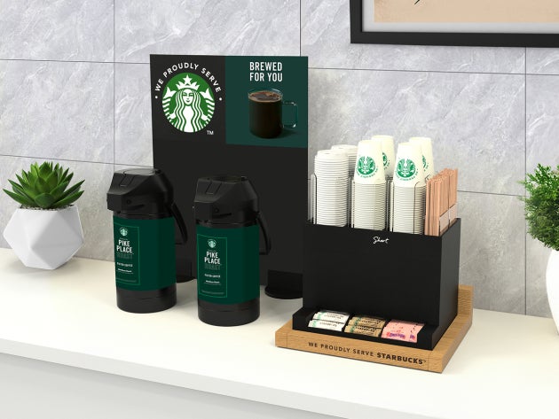 En résumé, la solution café filtre comprend une station de café en libre-service avec deux grands distributeurs de café.